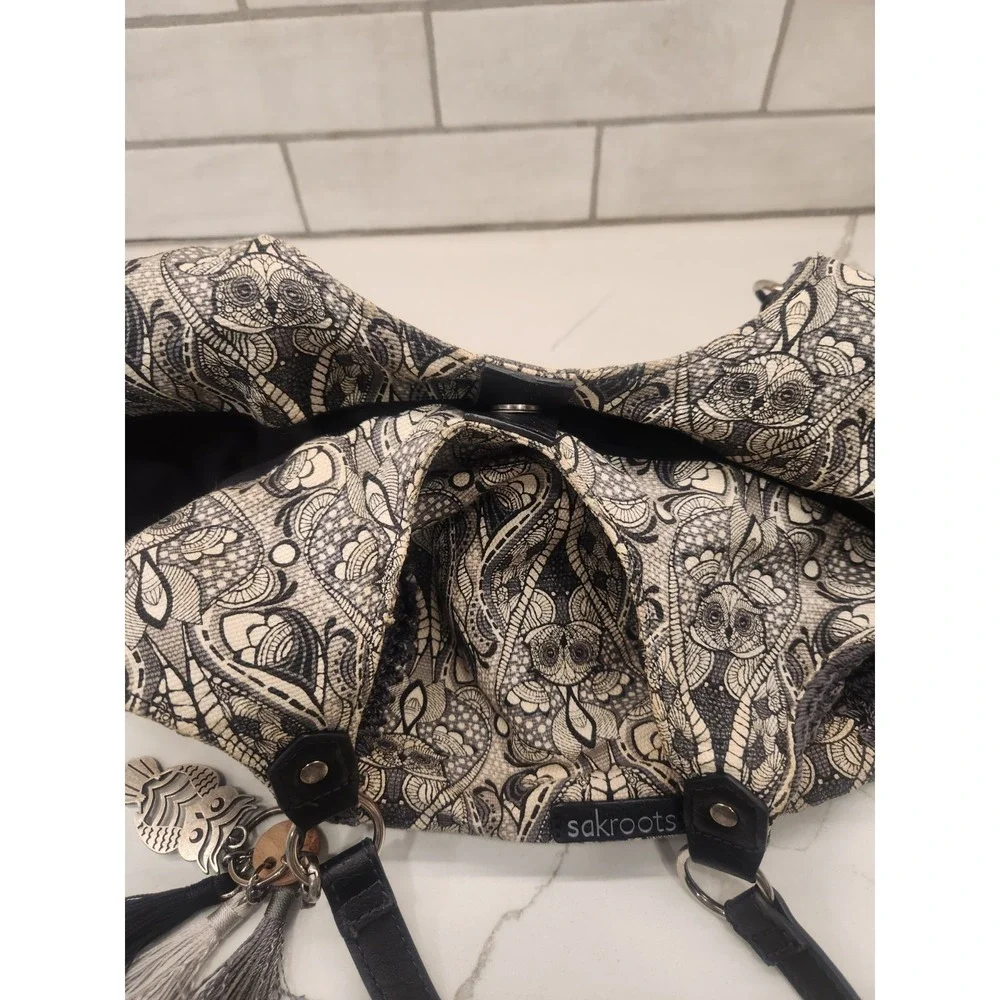 Sakroots Roma Shopper Purse Shoulder Bag Black Gray Cream Crochet Logo Owl FOB